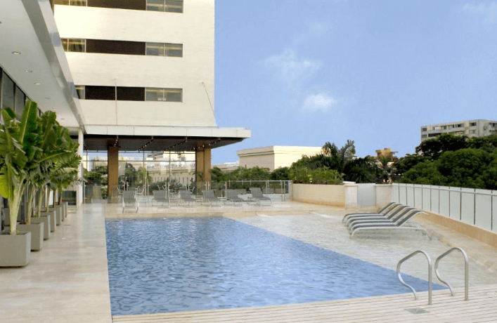 Hotel Estelar Alto Prado - Pool