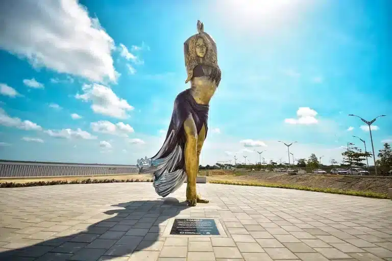 Bronze Shakira Statue Barranquilla