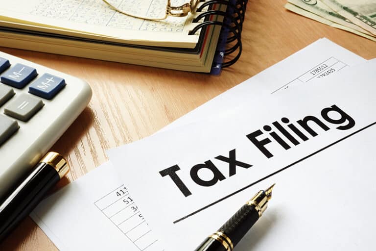 Colombian tax filing season