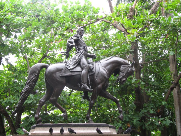 Simone Bolivar statue in Cartagena